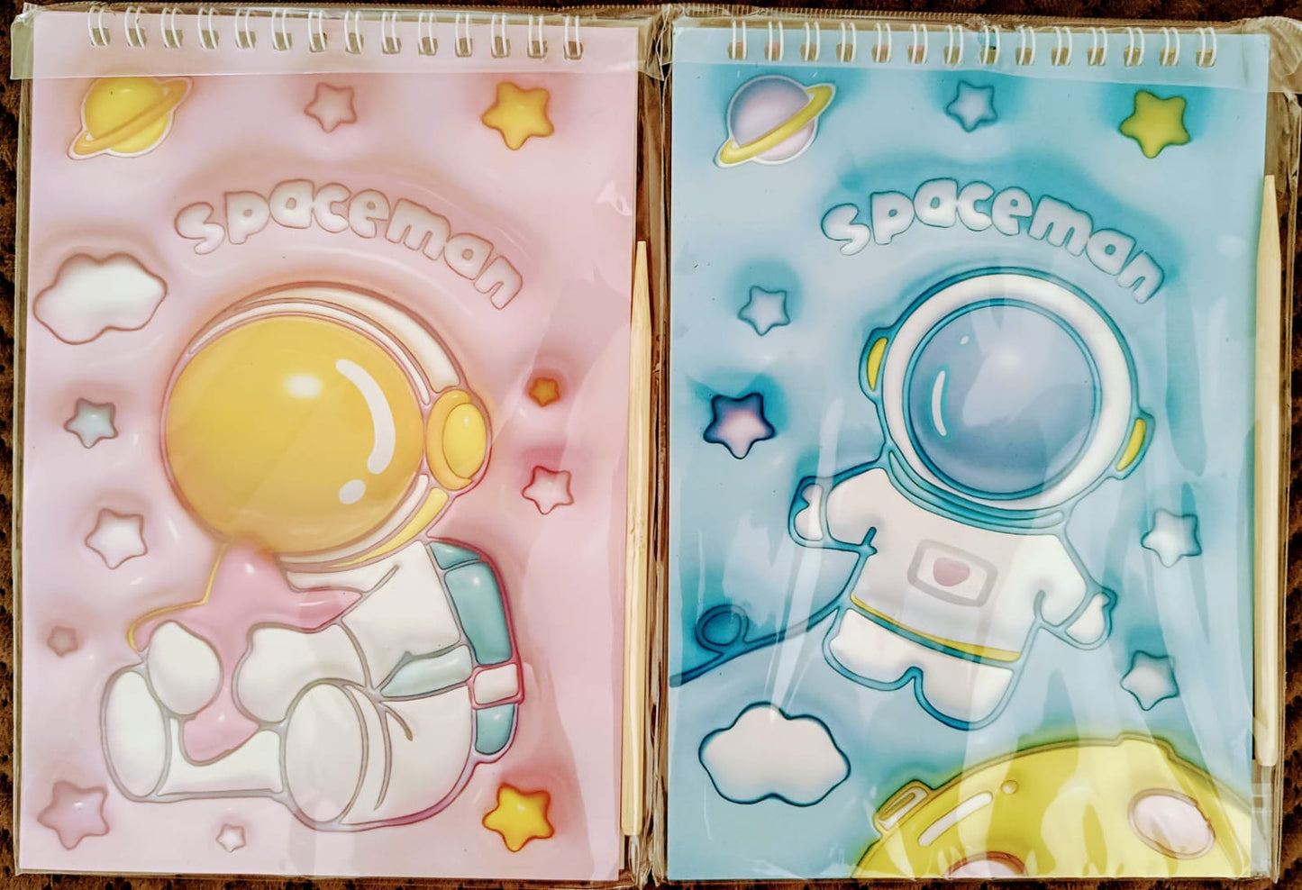 Scratch Paper Note--Spaceman DIY Art Book and Wooden Stylus Scratching Tool Ideal for Kids,{Set of 2}